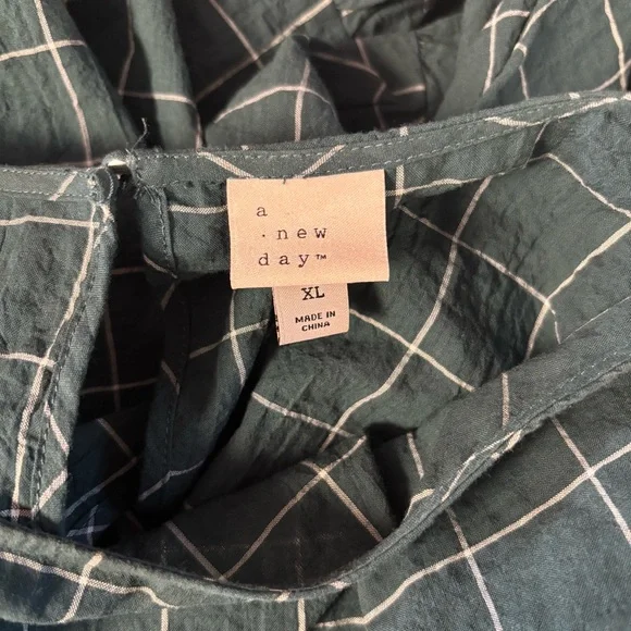 A new day green & white plaid windowpane peplum smock puff sleeve top size XL - Picture 14 of 14